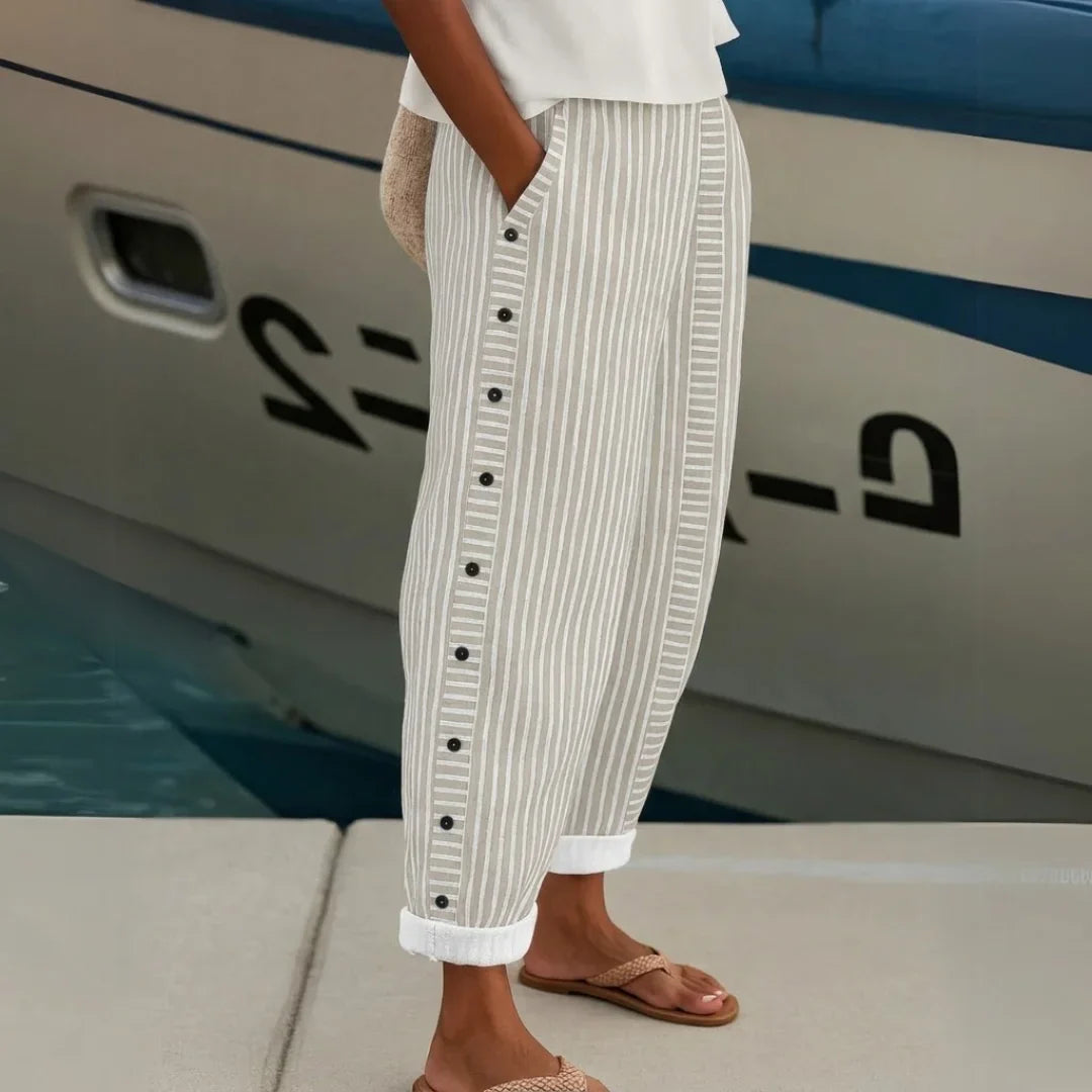 Caitlin | Pantalón de Botones a Rayas Estiloso