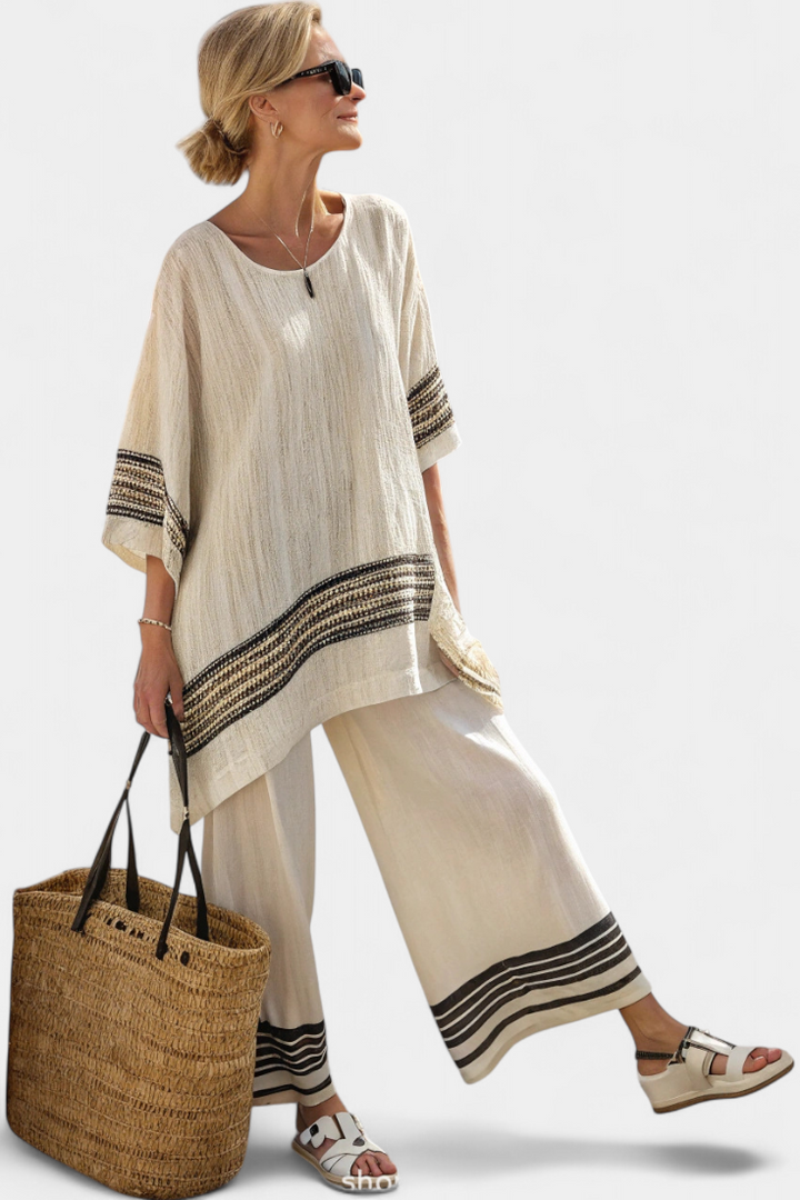 Harlowe | Elegante Top de Lino a Rayas Negras y Pantalones Fluidos