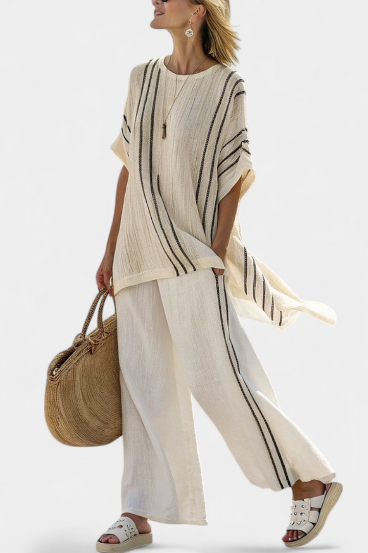 Greysen | Blusa de Lino Marfil Elegante y Pantalones a Rayas Negros