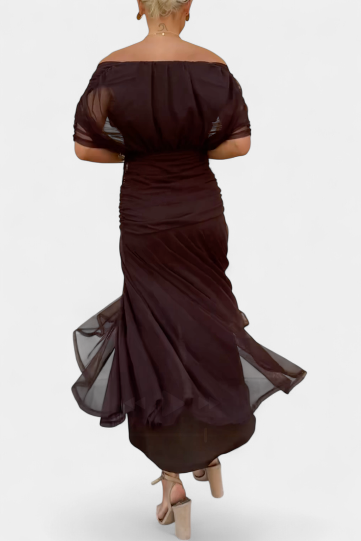 Vestido Elegante con Escote en V