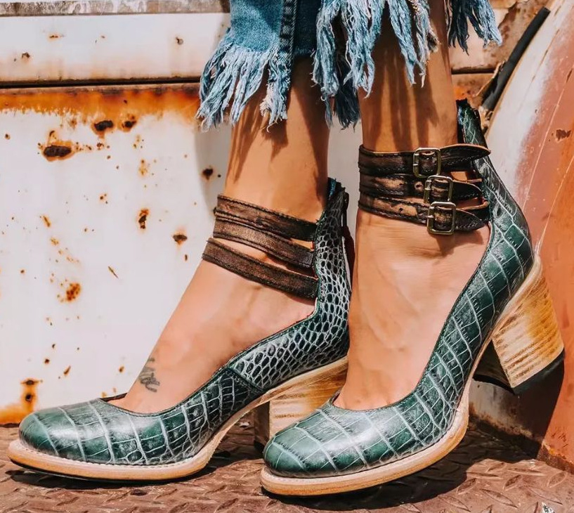 Elsa | Tacones de Cuero Vintage con Correa