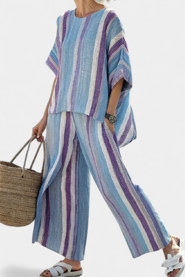 Faelith | Top Pastel Malva Elegante y Pantalones Rayados
